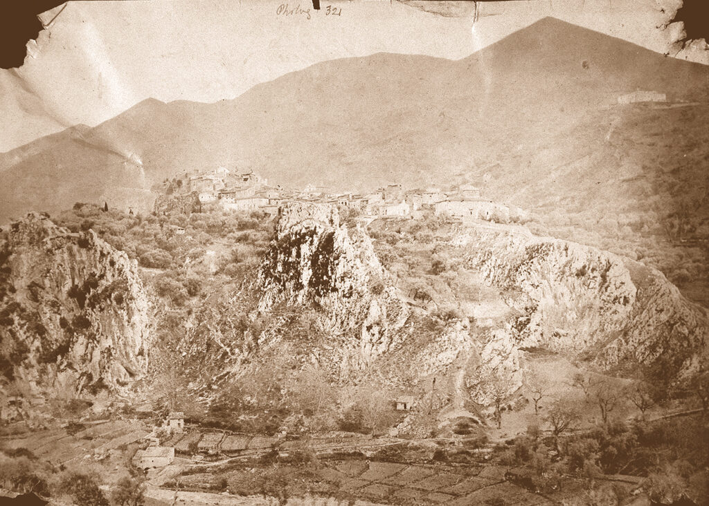 Library of the Royal Society London, Ms225, [Grillet C.V.], Rionero in Vulture - Veduta del Vulture da Rionero. Fotografia n. 321 allegata al manoscritto del Rapporto di Robert Mallet. https://royalsociety.org