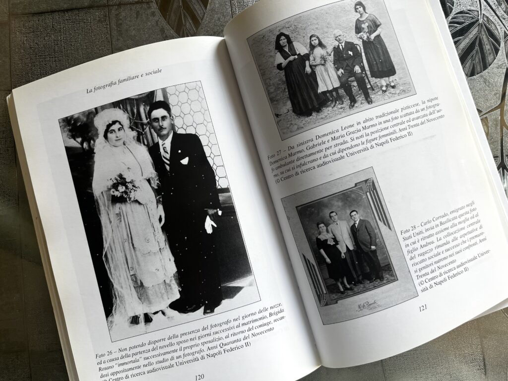 Scene di matrimonio e ritratti di famiglia, da 'Da vicino e da lontano'