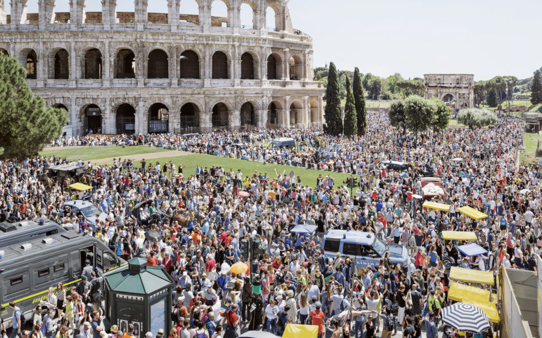 ALESSANDRO TOSCANO - OVERTOURISM.